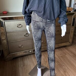 Victoria’s Secret VSX Leggings